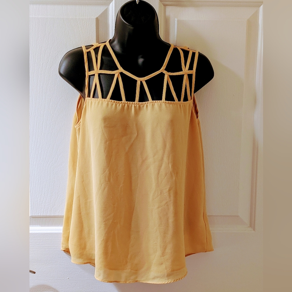 Buttercup Cut Out Tank Top